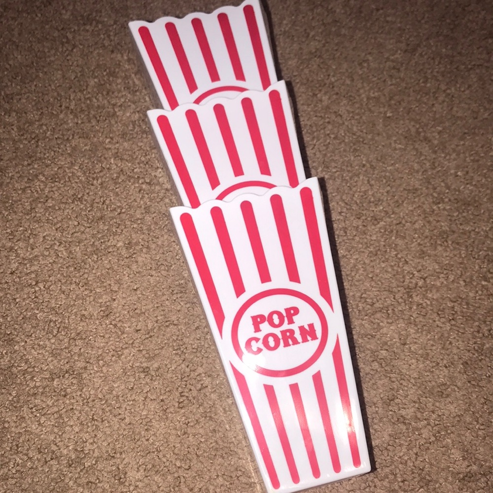 Set of 3 popcorn holders